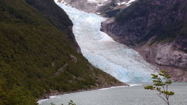 Navegación Glaciar Balmaceda y Serrano