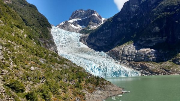 Navegación Glaciar Balmaceda y Serrano