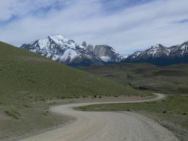 Tour glaciar grey + full day paine + milodon